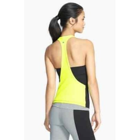 Caelum Skylar Nordstrom Tank Top Size M Shelf Bra T-Back Black Lime EUC B76 - Picture 1 of 5